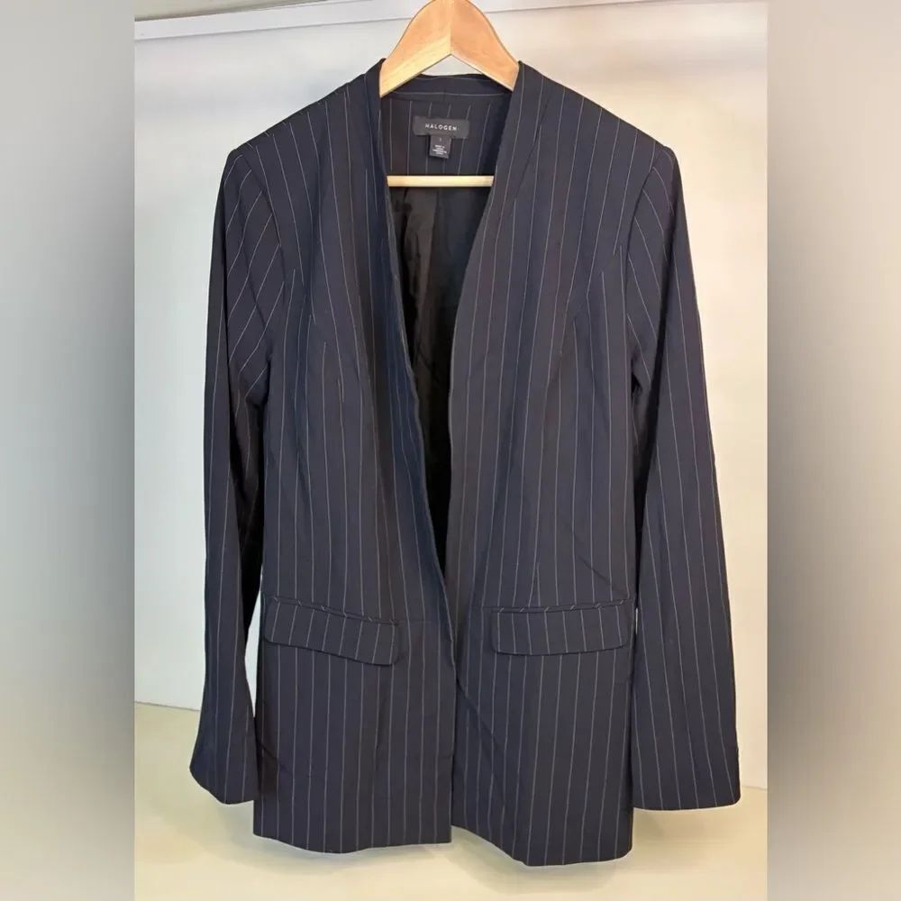 NWOT Halogen pinstripe blazer -large